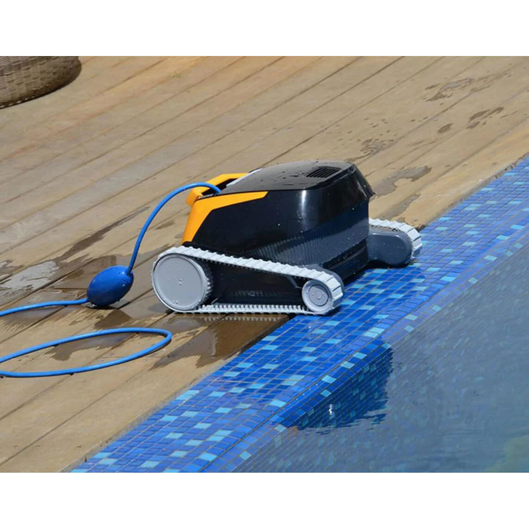 Dolphin E25 Poolroboter mit PVC Bürste